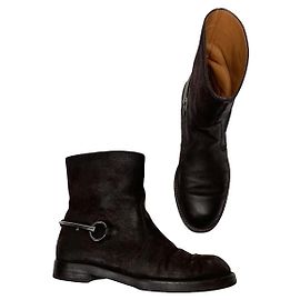 Botas de tornozelo de couro marrom Gucci Marrom