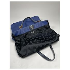Yves Saint Laurent-YVES SAINT LAURENT Handbags T.  Leather-Blue