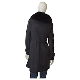 Burberry-Burberry Gray black virgin wool & cashmere blend coat with black fur US 6, IT 40-Grey