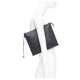 Autre Marque-Gareth Pugh Leather Geometric Zip Wrist Clutch Bag-Black