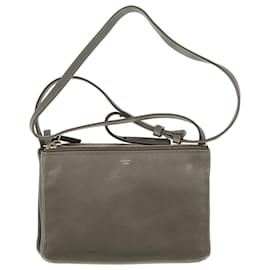 Céline-Celine Small Trio Crossbody Bag in Olive Lambskin Leather-Green,Olive green