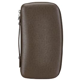 Louis Vuitton-Louis Vuitton Taiga Organizer Atoll Long Wallet-Brown