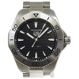Tag Heuer-TAG Heuer Men's Aquaracer Professional 200 Quartz Watch-Other