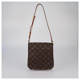 Louis Vuitton-LOUIS VUITTON Handbags T.  Leather-Other