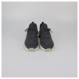 LOUIS VUITTON Trainers T.EU 8 Cloth Grey