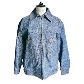 Chanel-CHANEL Denim Jacket Camellia Almost new condition Size 36 SOLD OUT-Blue