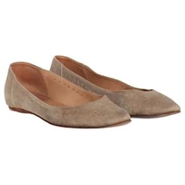 Hermès-Hermès Beige Suede Ballet Flats - 2000s-Beige