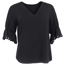 Blusa in seta nera Chloé con maniche a scallop e scollo a V Nero