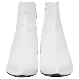 Balenciaga- Balenciaga Slanted-Heel Ankle Boots in White Leather-White,Cream