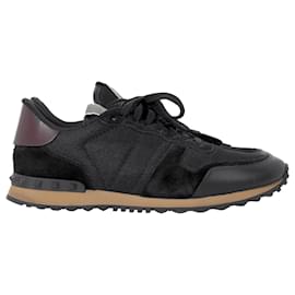 Valentino Garavani- Valentino Garavani Rockrunner Sneakers in Black Mixed Media-Black