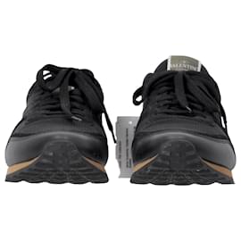 Valentino Garavani- Valentino Garavani Rockrunner Sneakers in Black Mixed Media-Black