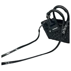 Balenciaga-Balenciaga Bistro XXS Enamel Black Shoulder Bag-Black