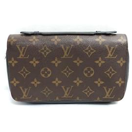 Louis Vuitton-Louis Vuitton Zippy XL-Brown