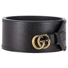 Cinto largo Gucci GG Marmont em couro preto Preto