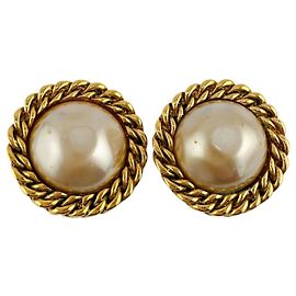 Chanel Gold Clip Ohrringe mit Kunstperlen Golden
