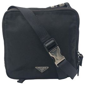 Bolsa de ombro de nylon com logo triangular Tessuto da Prada Preto