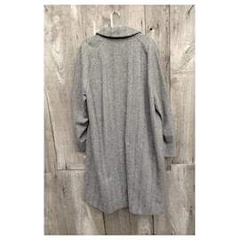 Burberry-Men Coats Outerwear-Grey