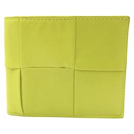 Bottega Veneta-Bottega Veneta Maxi Intrecciato Cassette Wallet-Golden,Yellow
