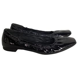Prada Square-Toe Ballet Flats in Black Patent Leather Black