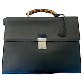 Gucci-Bolsas Gucci com alça de bambu-Preto
