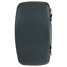 Louis Vuitton-Louis Vuitton Taiga Long Wallet-Black