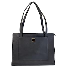 Yves Saint Laurent-Yves Saint Laurent Black Leather Tote Bag-Black