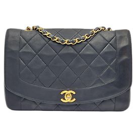 Borsa vintage Diana di Chanel Nero