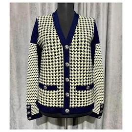 Chanel-CC Buttons Navy and Yellow Cashmere Jacket-Multiple colors