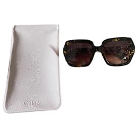 Céline-Sunglasses-Brown