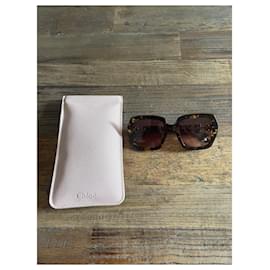 Céline-Sunglasses-Brown