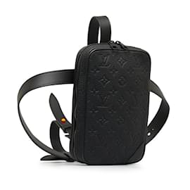 Louis Vuitton-Louis Vuitton Monogram Taurillon Utility Side Bag-Black