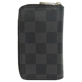 Louis Vuitton-Louis Vuitton Zippy coin purse-Black