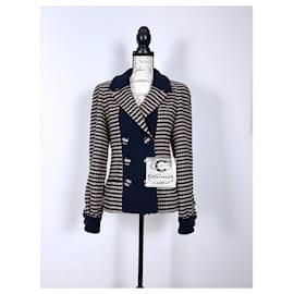 Chanel-CC Buttons Beige Houndstooth Tweed Jacket-Other