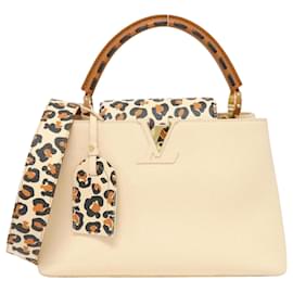 Louis Vuitton-Louis Vuitton Capucines-Beige