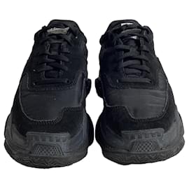 Balenciaga-Balenciaga Triple S 2.0 Runner Mesh Trainers in Black Suede-Black