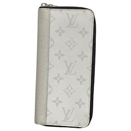 Louis Vuitton-Louis Vuitton Long Wallet Taiga Rama Zippy Vertical-White