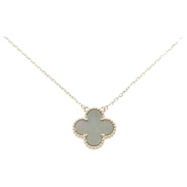 Van Cleef & Arpels-Van Cleef & Arpels Vintage Alhambra Necklace-Pink