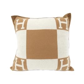 Hermès-Hermes Avalon GM Cushion-Beige,Cream