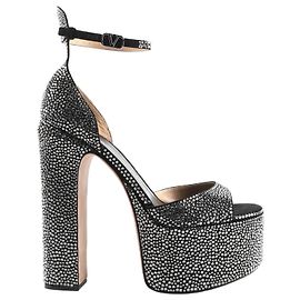 Sandales à plateforme Tan-Go Valentino Garavani en cuir noir