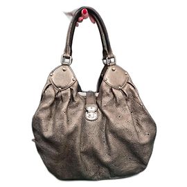 Bolsa Louis Vuitton Mahina Grande Couro Prateado Prata