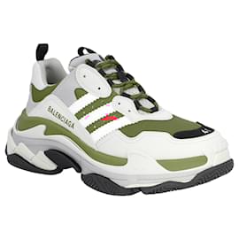Balenciaga-Balenciaga x Adidas Triple S Sneakers Red-Red