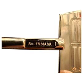 Balenciaga-Balenciaga BB Key Necklace in Gold Metal-Golden