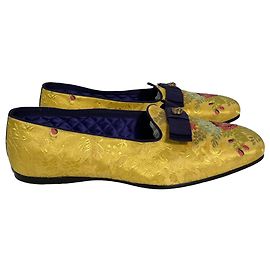 Mocassini in satin giallo Jacquard di Gucci Giallo
