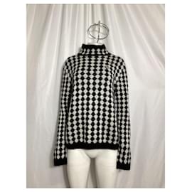 Saint Laurent-Saint Laurent Diamond-Motif Sweater in Black Wool-Black