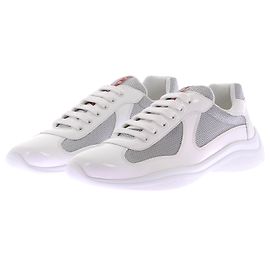 PRADA Sneaker T.US 7.5 aus Lackleder Weiß