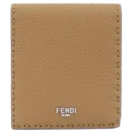 Fendi-Fendi Bi-Fold Wallet in Sand-Sand