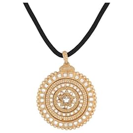 Yves Saint Laurent-NINE YVES SAINT LAURENT NECKLACE PENDANT ARTICULATED SPHERE RHINESTONE PEARL NECKLACE-Golden