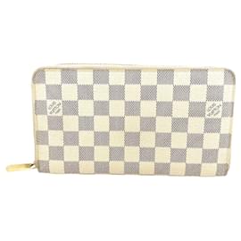 Louis Vuitton-Louis Vuitton Zippy wallet-White