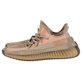Autre Marque-Adidas Yeezy Boost 350 V2 Sneakers in Sand Taupe Primeknit-Brown,Beige