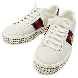 Gucci-Gucci Women's Leather Sneakers-White